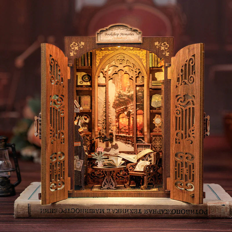 Bookshop Memories Book Nook Kit