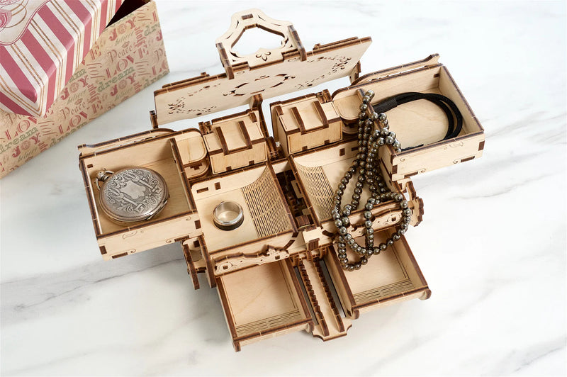 UGears Antique Box