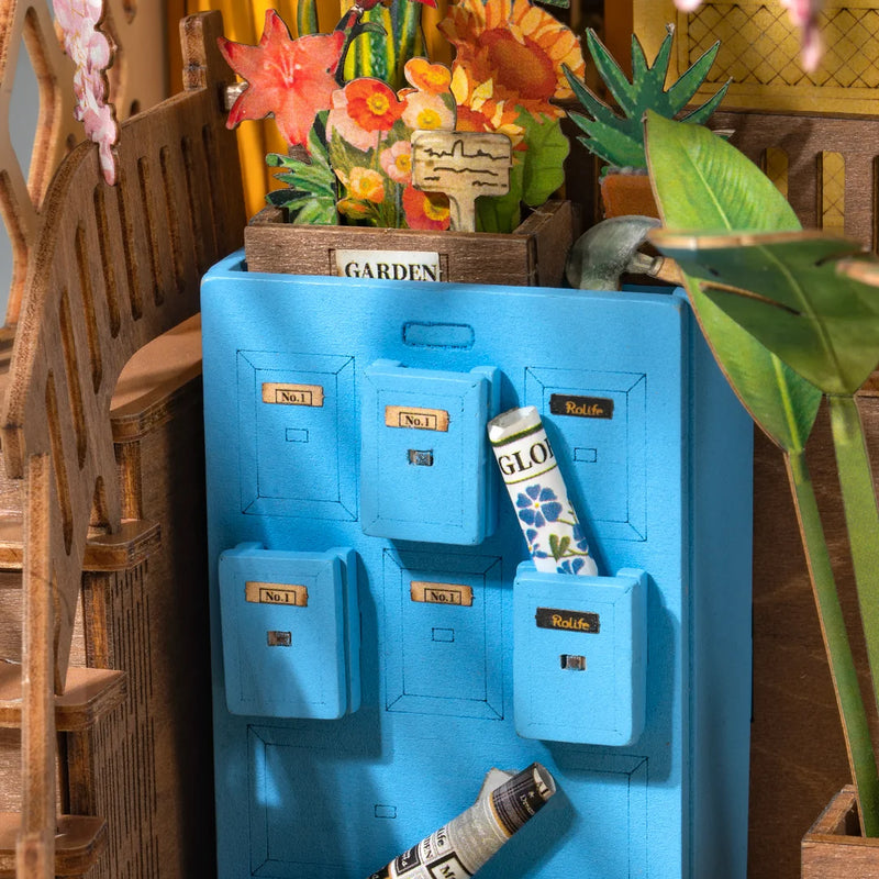 Garden House Book Nook