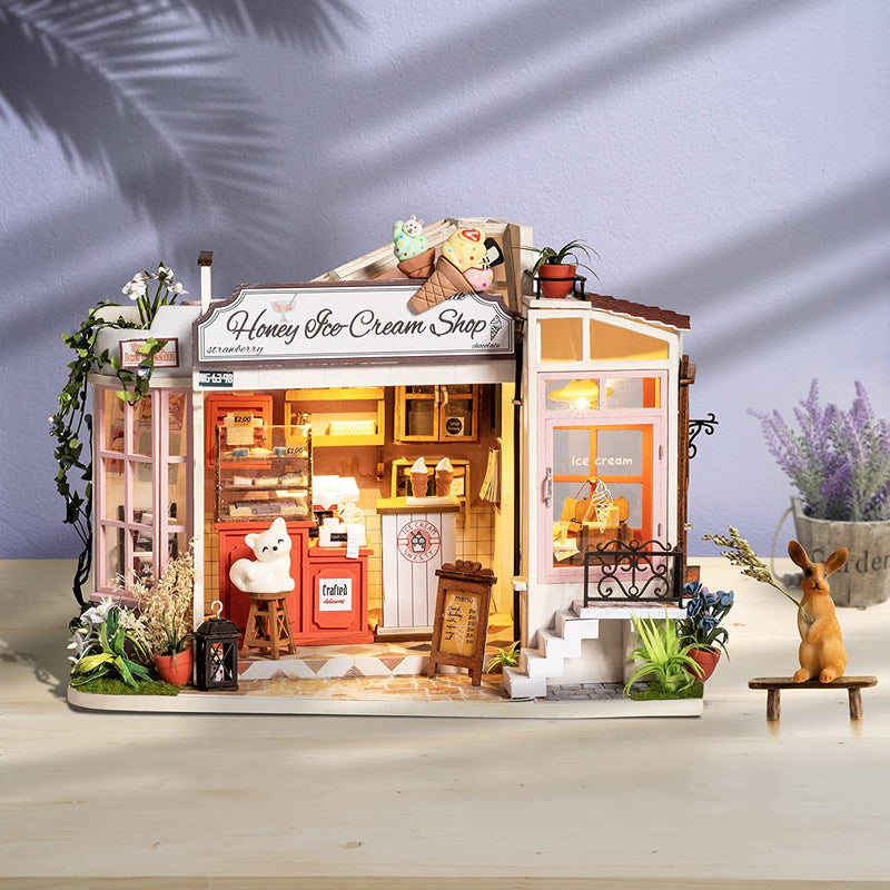 Honey Ice Cream Shop Diorama - At Play Toys